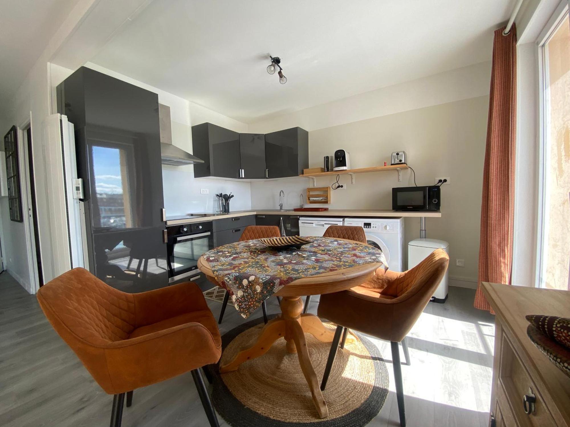 Etablissement 3 Etoiles Avec Ascenseur, 3 Appartements Lumineux Vue Port Avec Balcon, 200M De La Mer, Wifi Fibre, Tous Service Inclus Dieppe Dış mekan fotoğraf