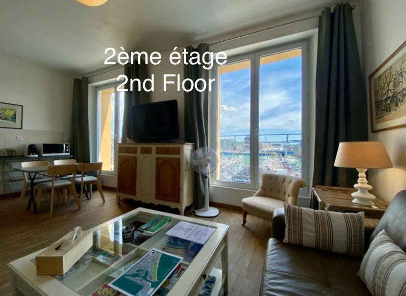 Etablissement 3 Etoiles Avec Ascenseur, 3 Appartements Lumineux Vue Port Avec Balcon, 200M De La Mer, Wifi Fibre, Tous Service Inclus Dieppe Dış mekan fotoğraf
